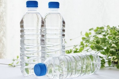特集：ペットボトルの水は安全？その１